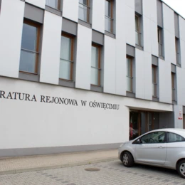 Śledczy wyjaśniają okoliczności śmierci 79-letniej seniorki