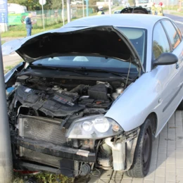 Na drodze krajowej zderzyły się dwa samochody osobowe
