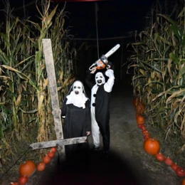 Po zmroku zaczyna się horror. Labirynt zmienia oblicze - FOTO