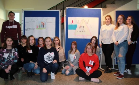 Życie bez ryzyka. Wiedzą wszystko o AIDS - FOTO