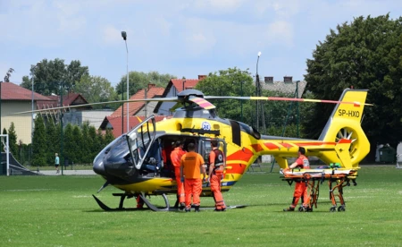 Wypadła z okna na trzecim piętrze