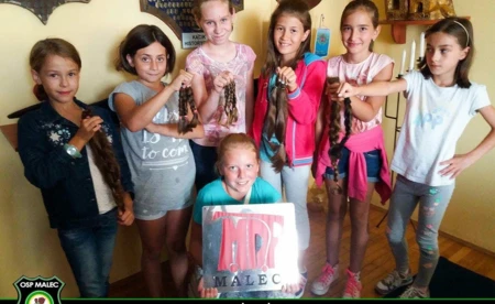Ścięły włosy, aby oddać je innym - FOTO