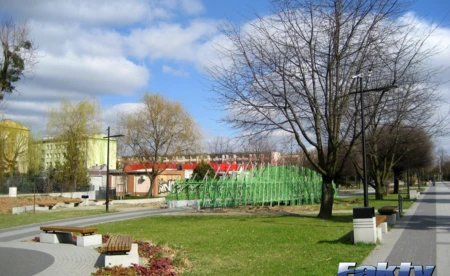 Zagrzmi i popada