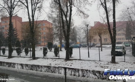 Śnieg może sypać do wieczora. Jutro marznąca mżawka - FILM