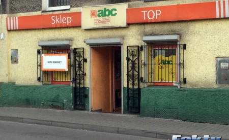 Zdemolował sklep, bo chciał się napić