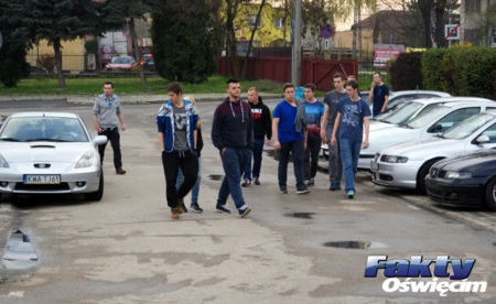 Samochodowy sezon rozpoczęty - FILMY, FOTO