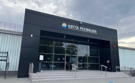 Po badaniach wody pływalnia przy Chemików wraca do pracy