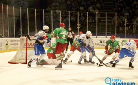 Wracamy po przerwie. Z liderem i outsiderem