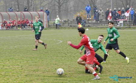 Ostatnie jesienne tchnienie oświęcimskiej piłki