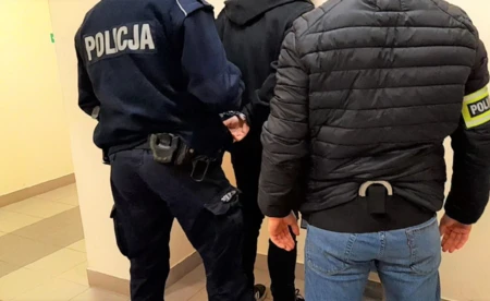 Pobicie przy galerii. Policja zatrzymała dwie osoby