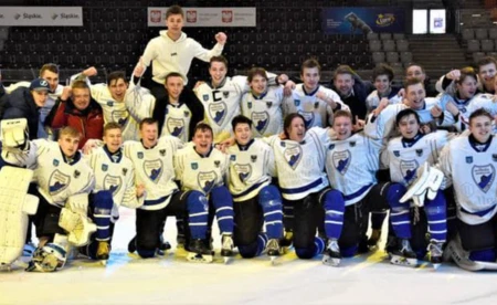 PIŁKA NOŻNA. Mikołajkowy turniej drużyn parafialnych