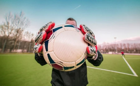 PIŁKA NOŻNA. Przekonujące zwycięstwo z Nadwiślaninem