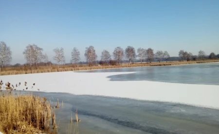 Ostrzeżenie dla powiatu: intensywne opady śniegu i marznący deszcz
