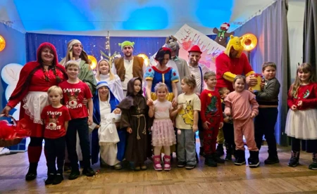 Mikołaj pomylił Laponię z Bulowicami, dzieci zadowolone - FOTO