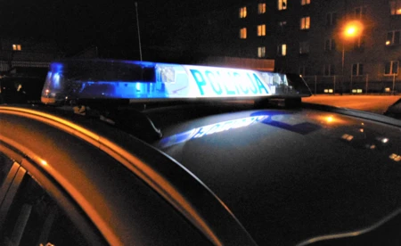 Awantura na osiedlu Chemików. Pijana 37-latka zaatakowała policjantów