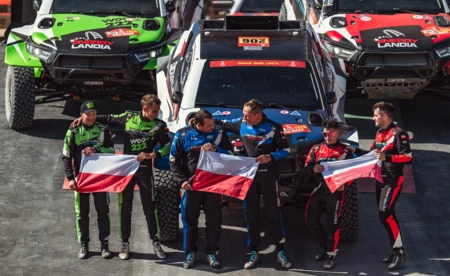 Walka z nawigacją w sercu pustyni  - FOTO