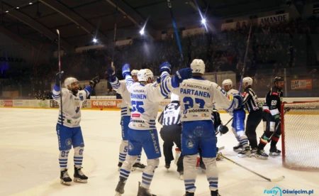 Spektakl przy Chemików. Przedsmak play-off - FOTO