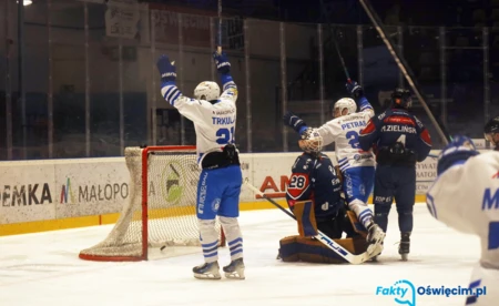 Zaczynamy. Bilety nieznacznie w górę