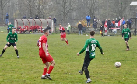 Bobry odpierają atak Skawy. Sprawdź niedzielne wyniki