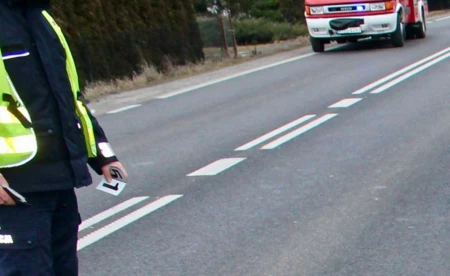 Dachowanie w Osieku. Auto wylądowało w polu