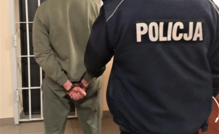 Złamał zakaz wobec matki. Trafił do aresztu
