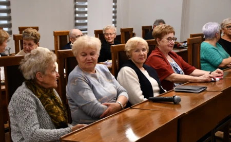 Kęccy seniorzy pytali o zarządzanie kryzysowe - FOTO