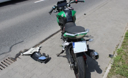 Wyprzedzanie motocyklem zakończone wizytą na SOR