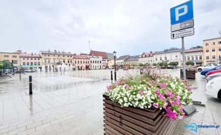 Modernizacja części nawierzchni Rynku Głównego zakończona