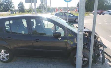 Karambol na rondzie. Uczestnicy to mieszkańcy gminy Oświęcim