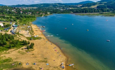 Rejs po Jeziorze Mucharskim na inaugurację UTW w Zatorze