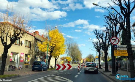 Jak dojechać i zaparkować w Oświęcimiu we Wszystkich Świętych?