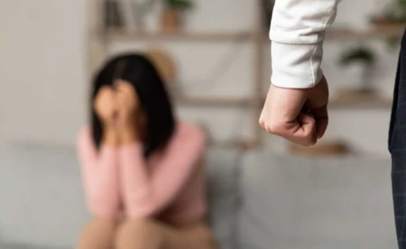 27-letni brzeszczanin usłyszał zarzut znęcania nad żoną