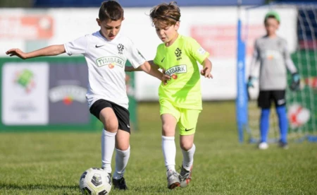 Cztery poziomy certyfikacji szkółek piłkarskich