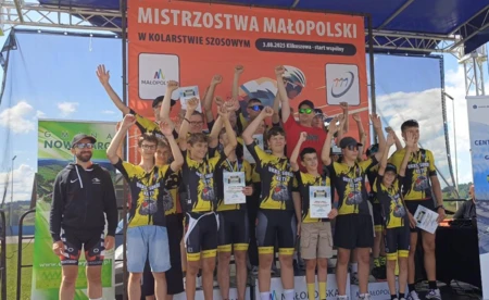 Najlepsi w Małopolsce. Kęcki Sokół szybszy od wiatru - FOTO