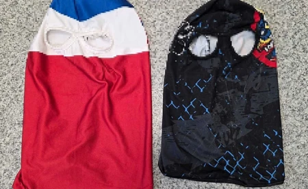 Farbami w sprayu zniszczyli elewację dwóch budynków na Rynku w Zatorze