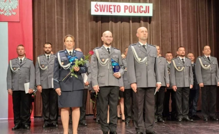 Starosta docenił policjantów w tym oficer prasową