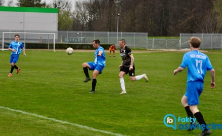 Transfery i mecze kontrolne przed sezonem