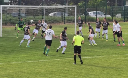 Miesiąc z małym hakiem do inauguracji