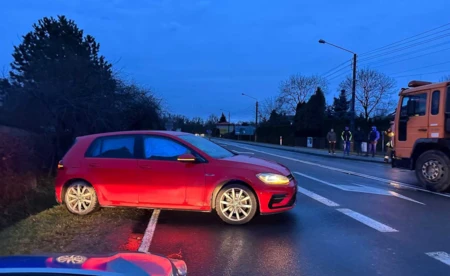 Wyjeżdżał z drogi podporządkowanej i uderzył w ciężarówkę