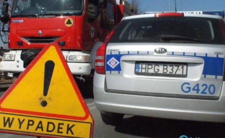 Zderzenie dwóch renault w Głębowicach