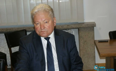 Andrzej Saternus ma kolejną kadencję w kieszeni