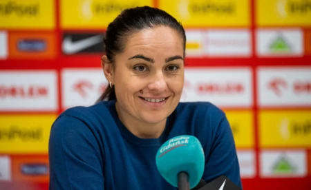 Dziewczęta coraz częściej wybierają futbol - FOTO