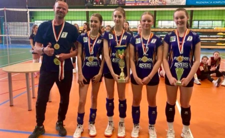 Oświęcimianki wygrywają turniej w Łasku 