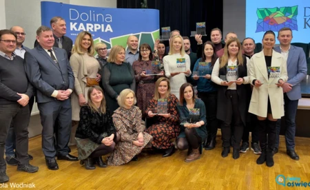 Otrzymali Certyfikaty Znaku Marki Lokalnej Dolina Karpia - FILM, FOTO