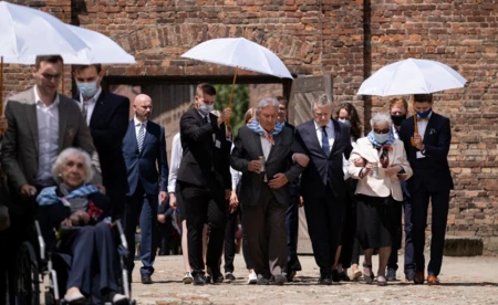 81 lat temu ruszyła nazistowska fabryka śmierci - Auschwitz