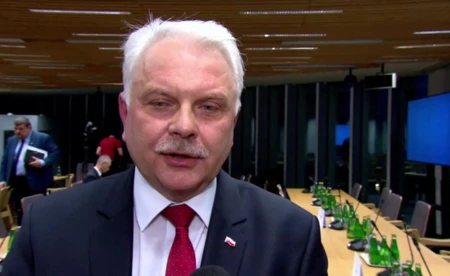 Waldemar Kraska: Nie ma potwierdzonego przypadku koronawirusa - FILM