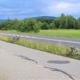 Wyprzedzał rowerzystkę. Oboje upadli