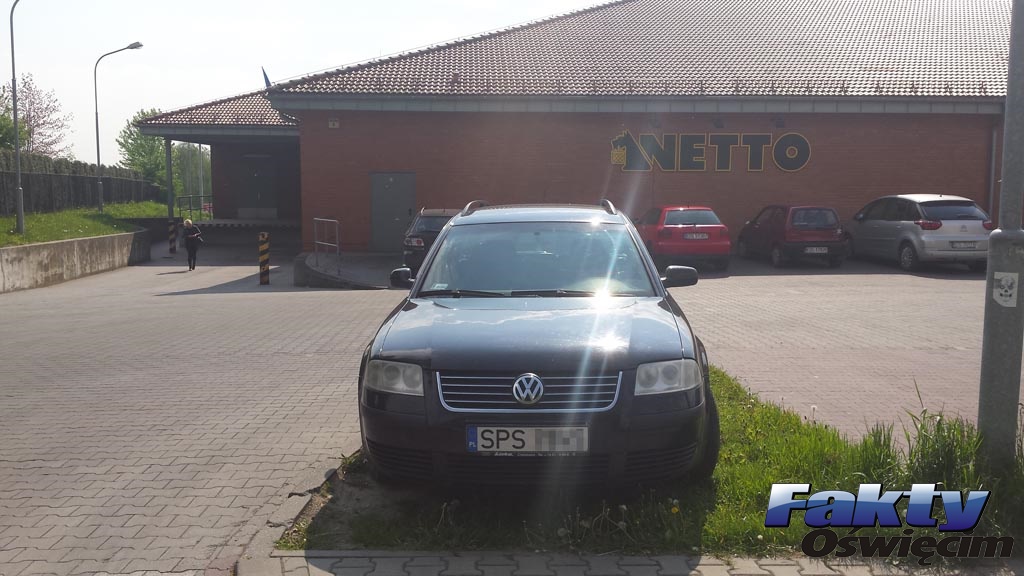 Oświęcim, Karny Łoś, Karne Łosie, parkowanie