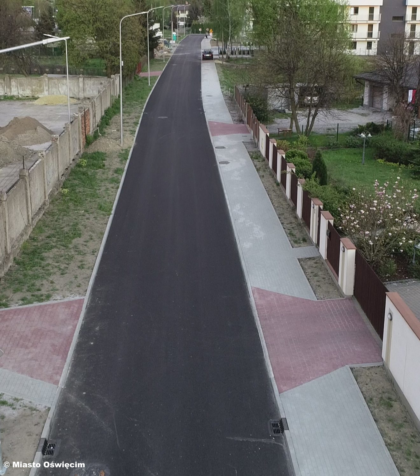  width=