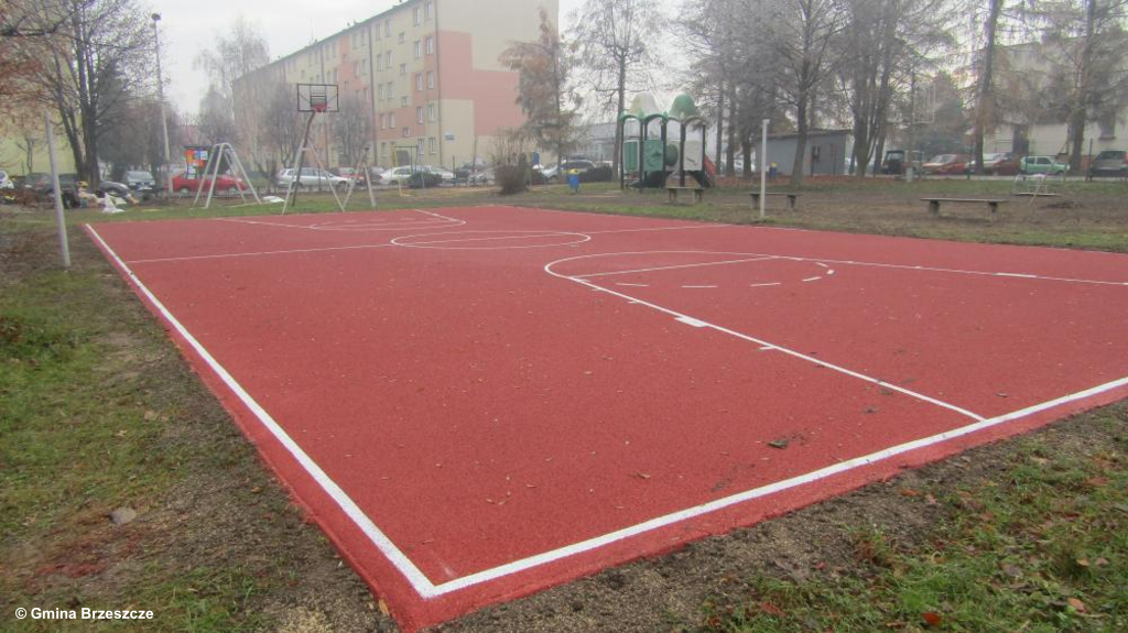  width=